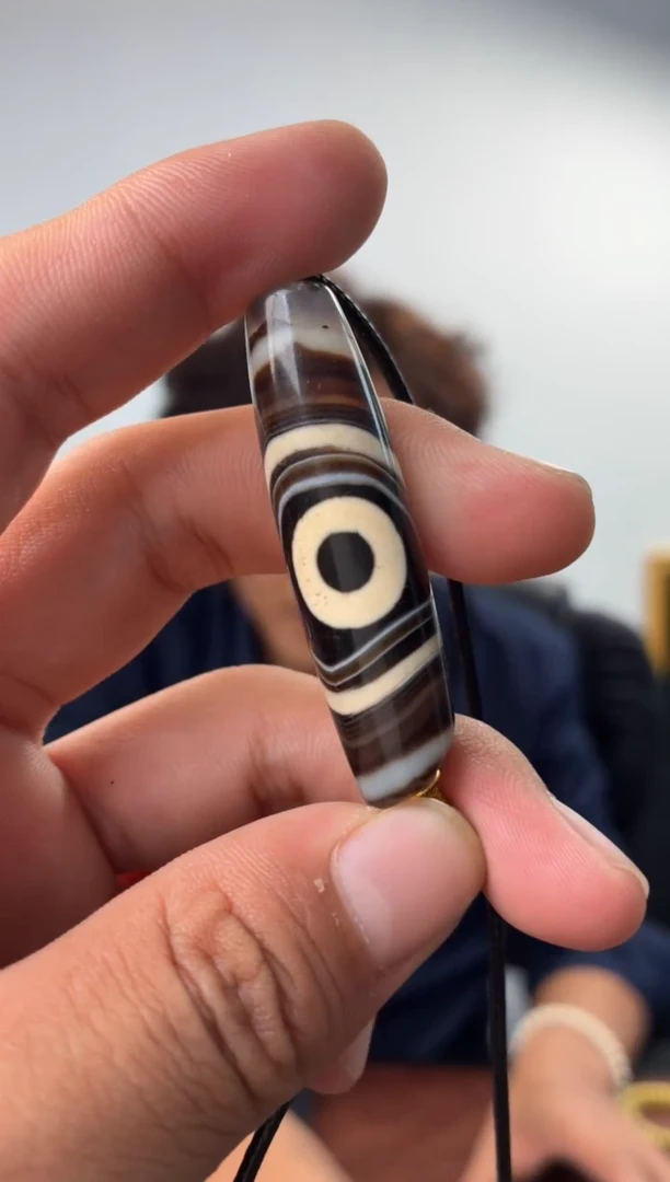 未镶嵌玛瑙/玉髓珠宝奇石噶玛珠宝 特殊款