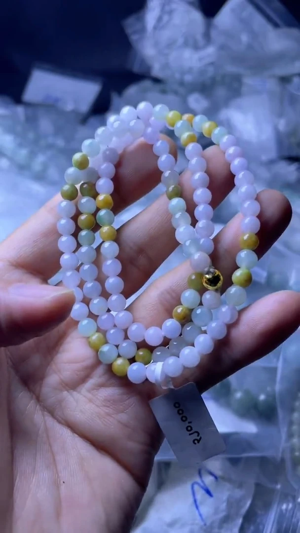 定制翡翠未镶嵌珠串