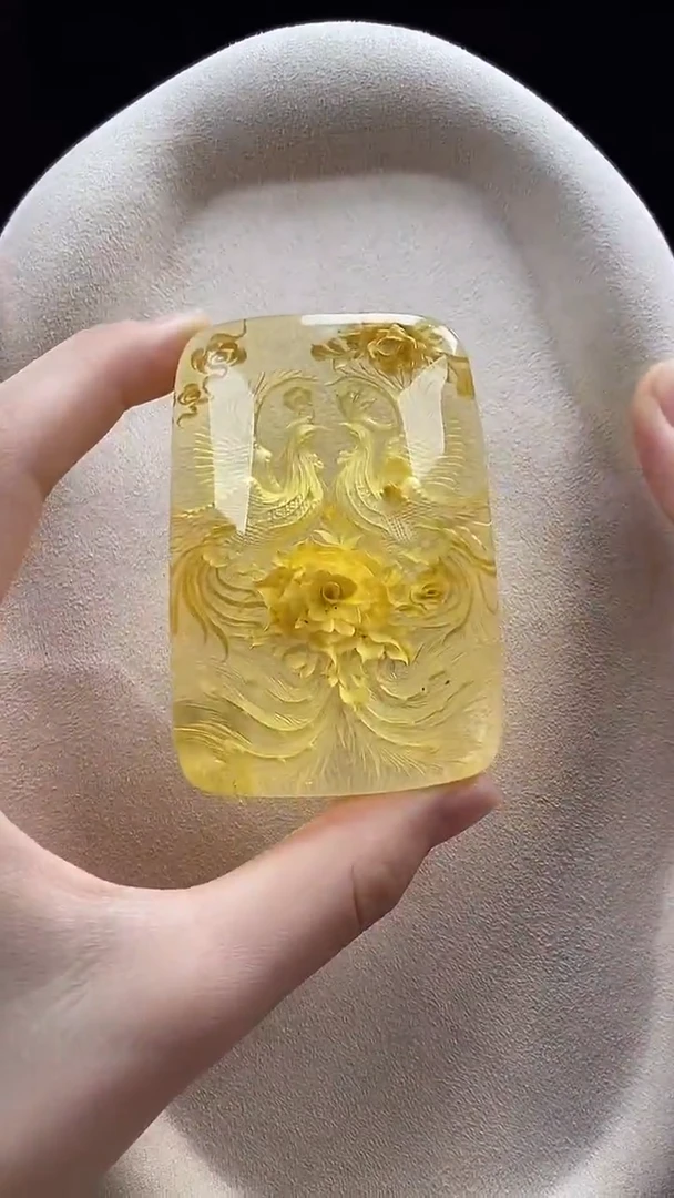琥珀颈饰未镶嵌吊坠