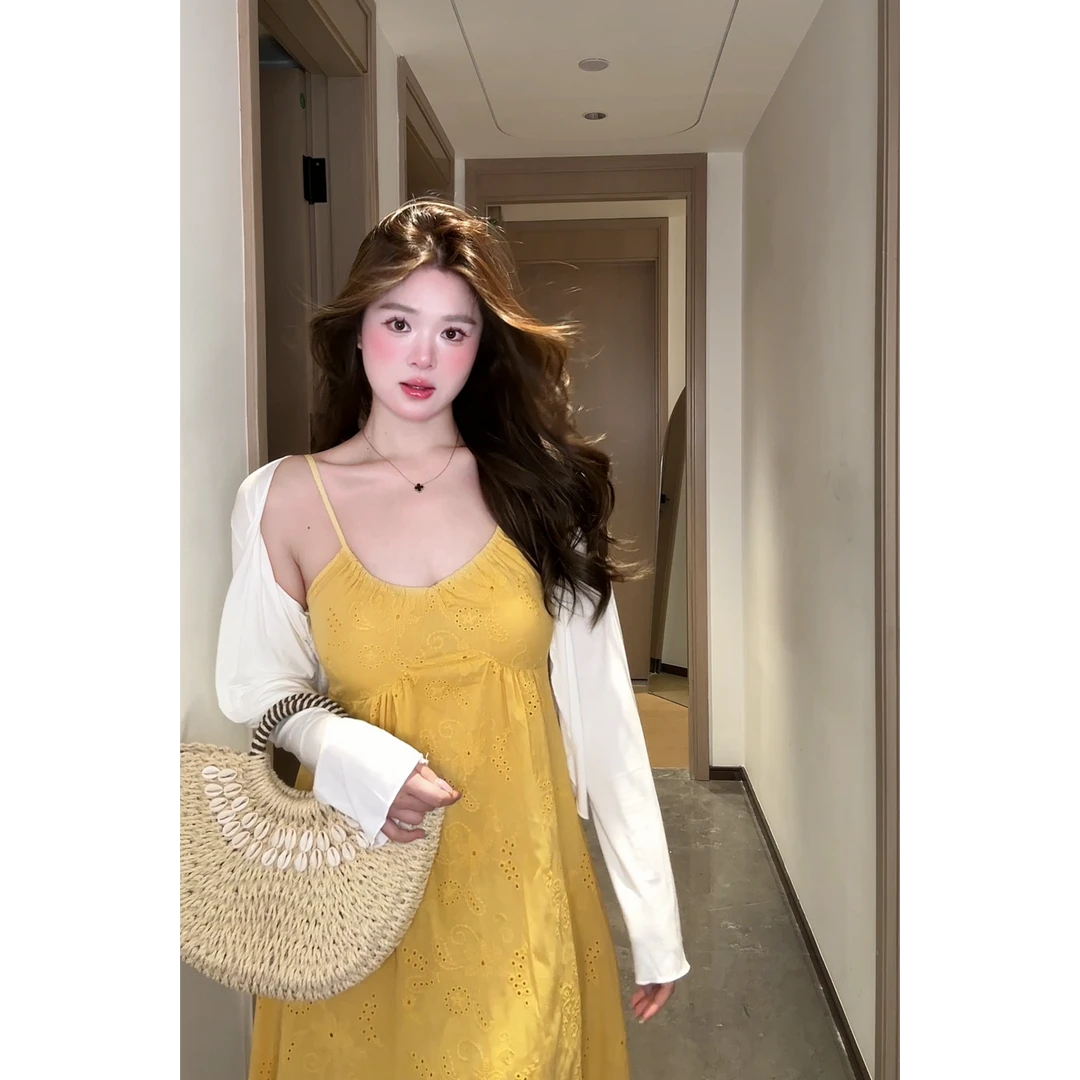 【现现】胖MM度假风暖黄色吊带连衣裙女甜美小清新穿搭长裙套装