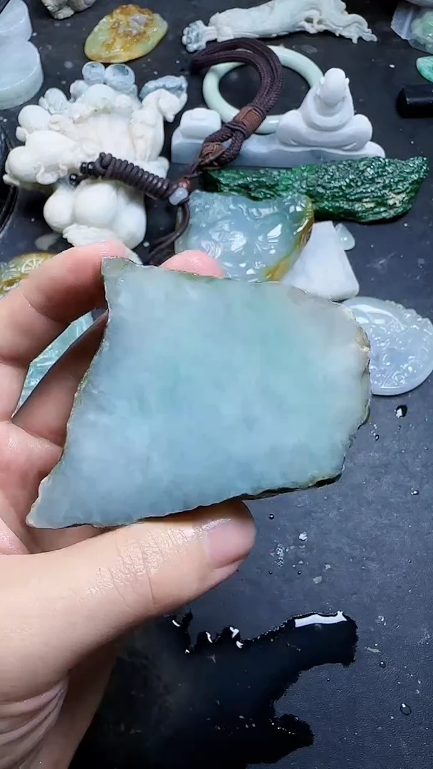 翡翠挂件未镶嵌我****了079