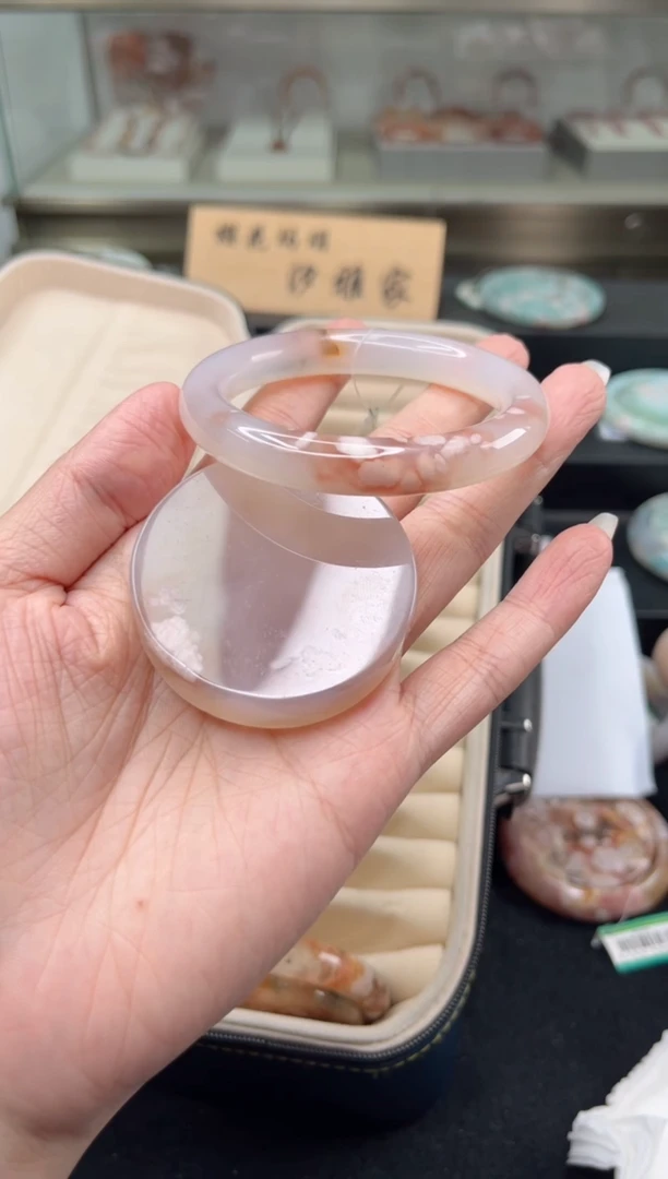 未镶嵌手镯石英质玉蜘**️圈口（赠品镯心）