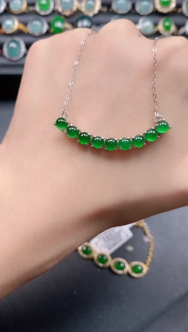 翡翠戒指银S925镶嵌1111