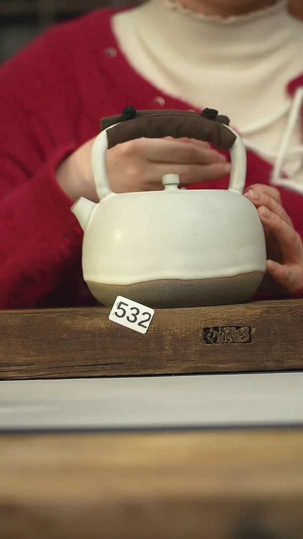 微瑕微瑕 不顾一切煮茶壶