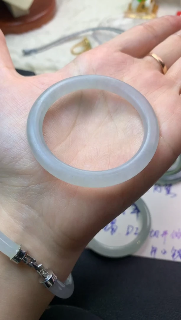 未镶嵌定制翡翠毛货