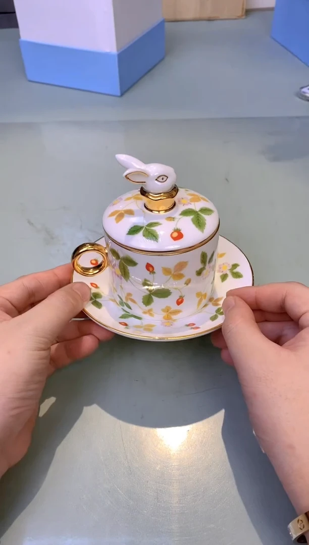 【闪购商品】瓷片兔头咖啡杯
