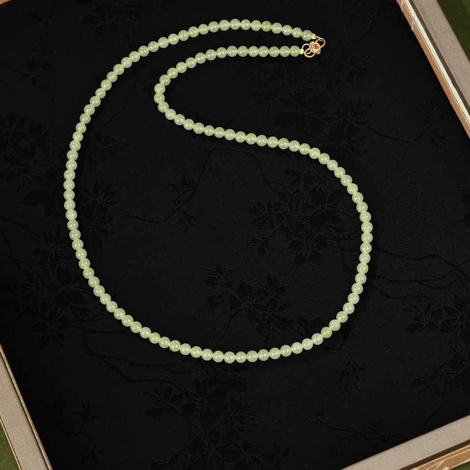 【周大金玉石】S925银和田玉黄口项链-X1496-娟