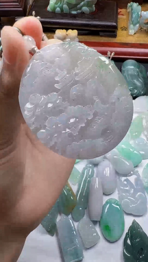 吊坠(不含链)未镶嵌翡翠1