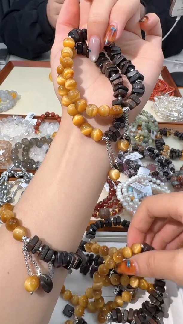 【闪购商品】水晶手链银S925镶嵌A041金虎眼木头盘珠设计款