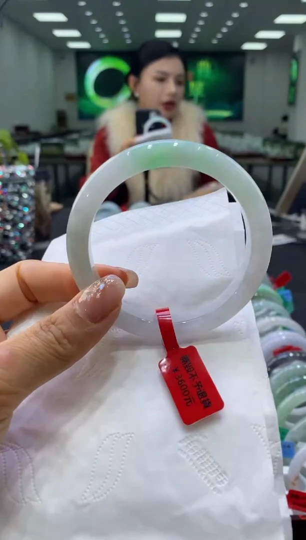 未镶嵌手镯翡翠00005163