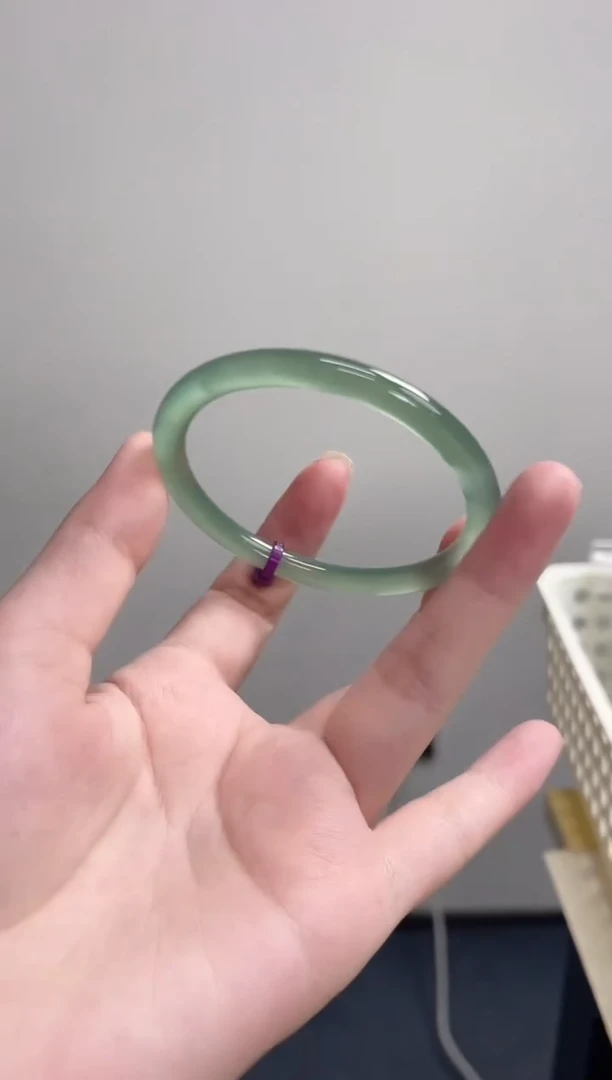 手镯玛瑙/玉髓未镶嵌55-56美人条