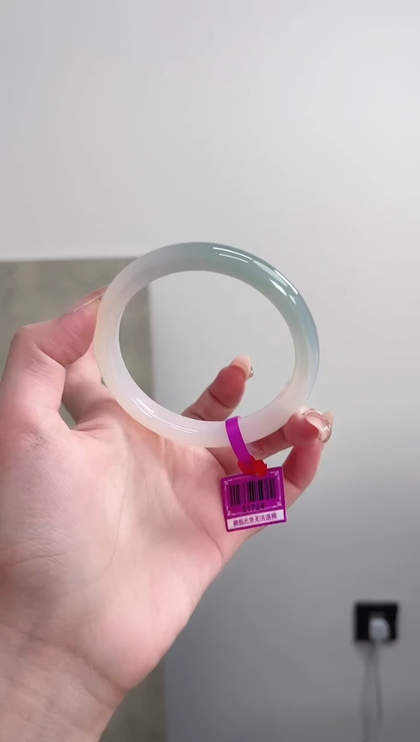 【闪购商品】玛瑙/玉髓手镯未镶嵌61-62圈 需要包容