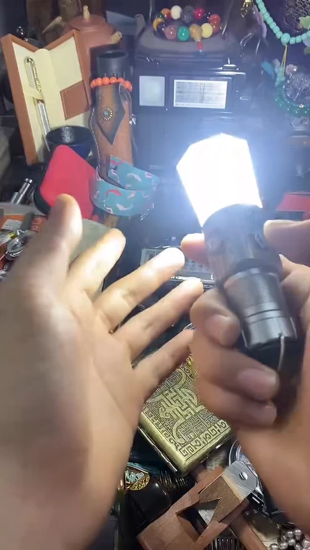 【闪购商品】瓷片闪购商品 如图所示