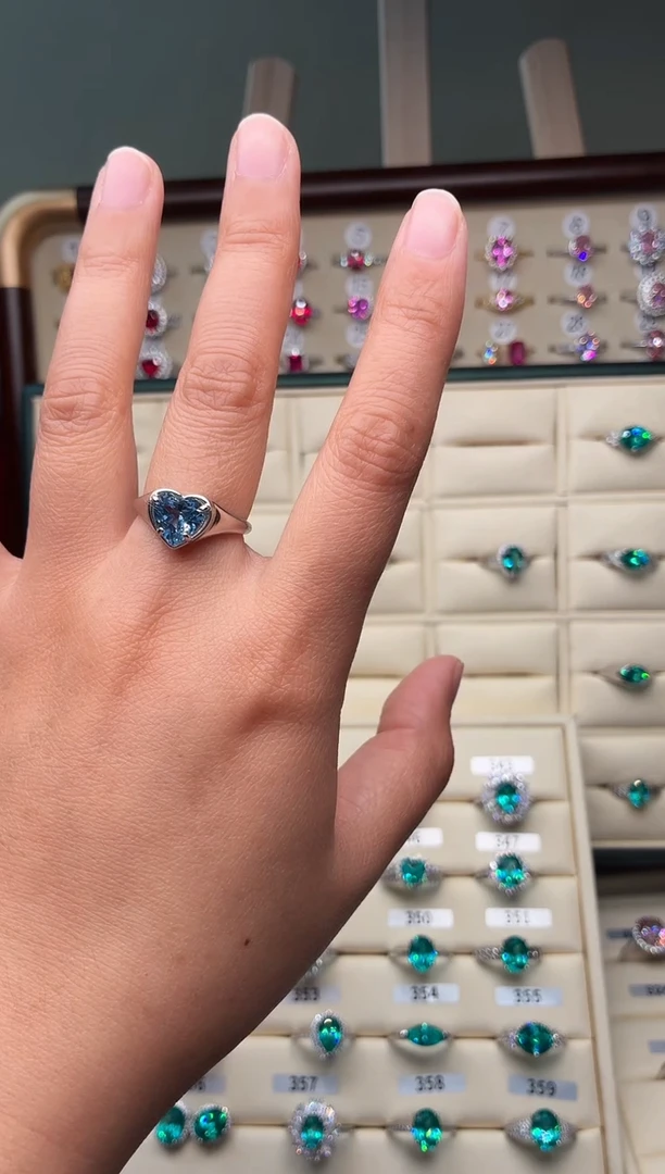 银S925镶嵌戒指海蓝宝石00