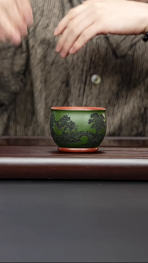 茶壶紫砂宜兴紫砂 山水底槽清 绿泥粉浆杯 高传琳 200cc