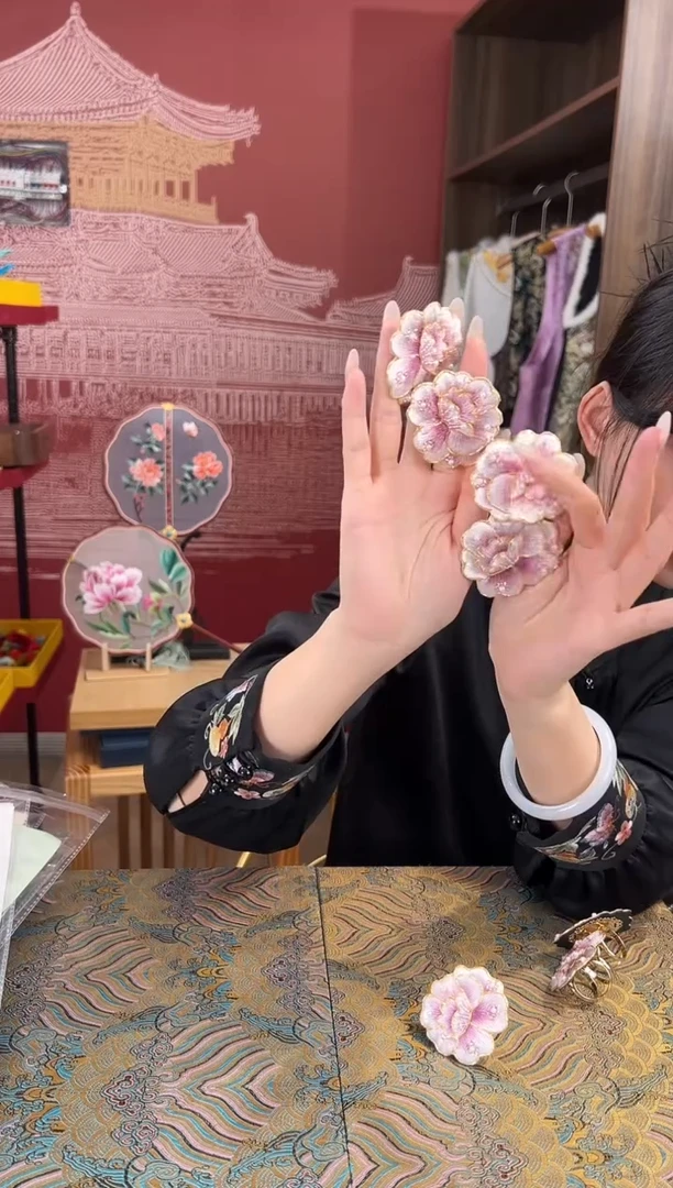 【闪购商品】刺绣苏绣手工刺绣丝巾扣