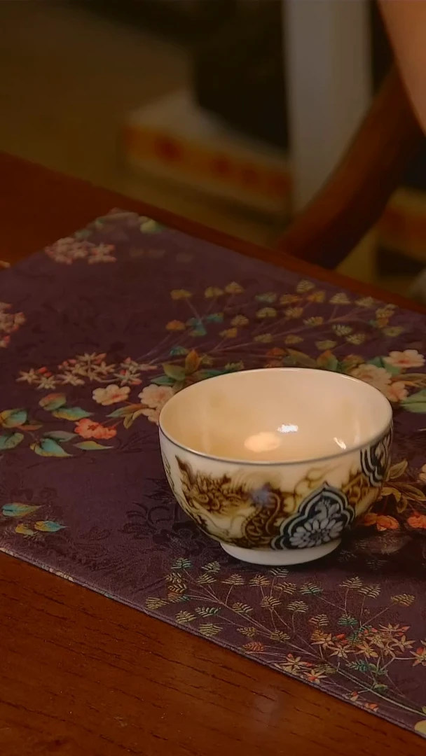 杯手工手绘杯杯很美丽