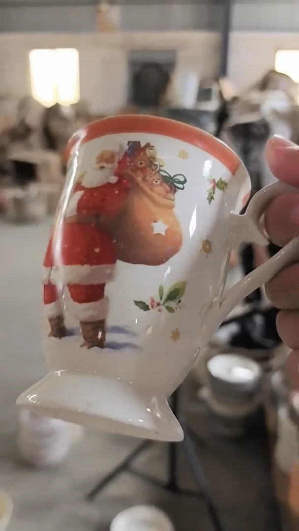 摆件水杯