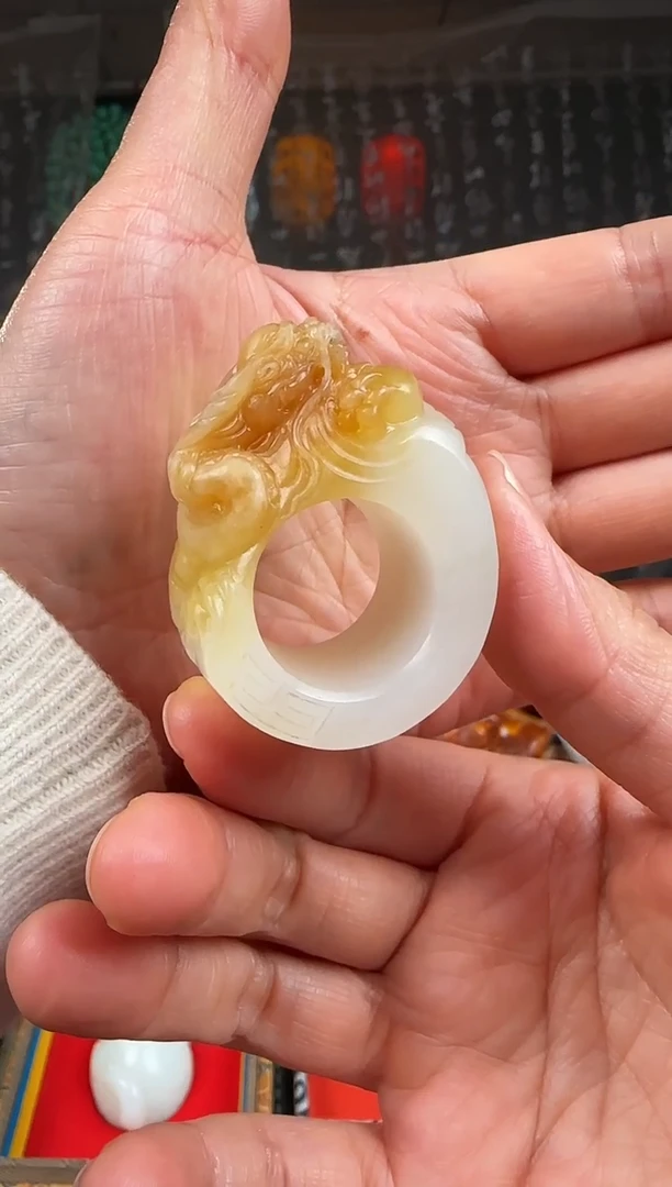 未镶嵌和田玉挂件扳指