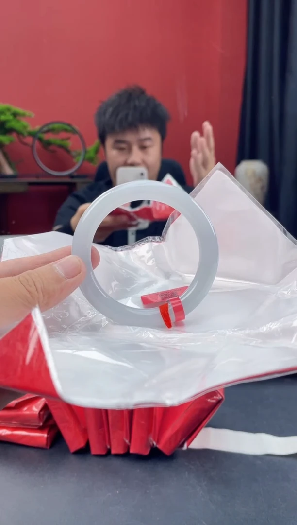 未镶嵌手镯翡翠4