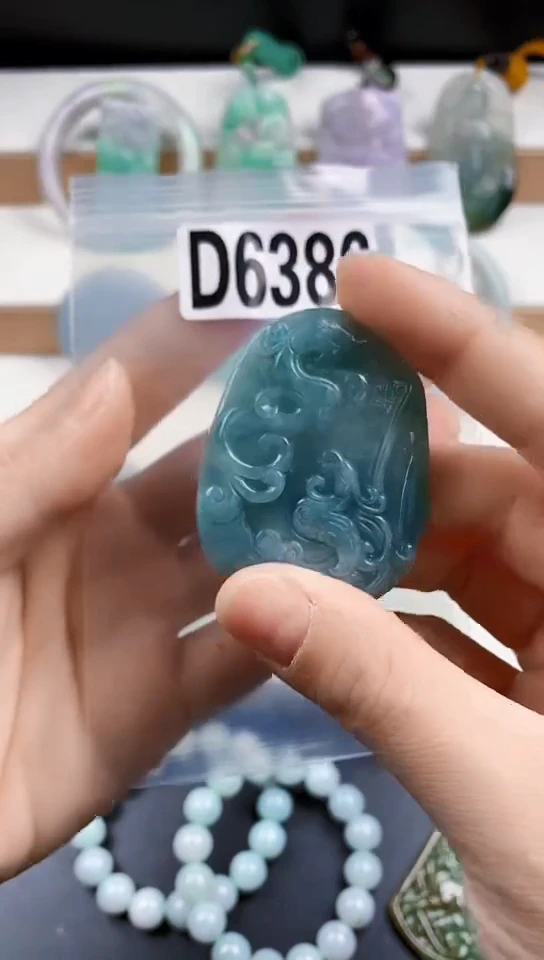 颈饰未镶嵌翡翠天然翡翠吊坠挂件