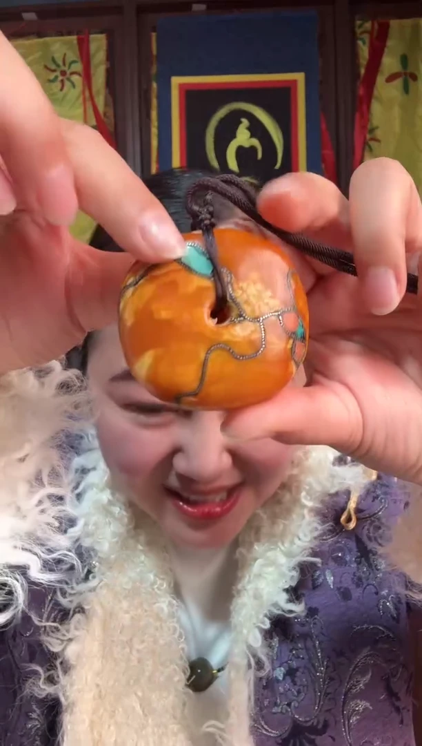 蜜蜡吊坠(赠链)未镶嵌藏地蜜蜡