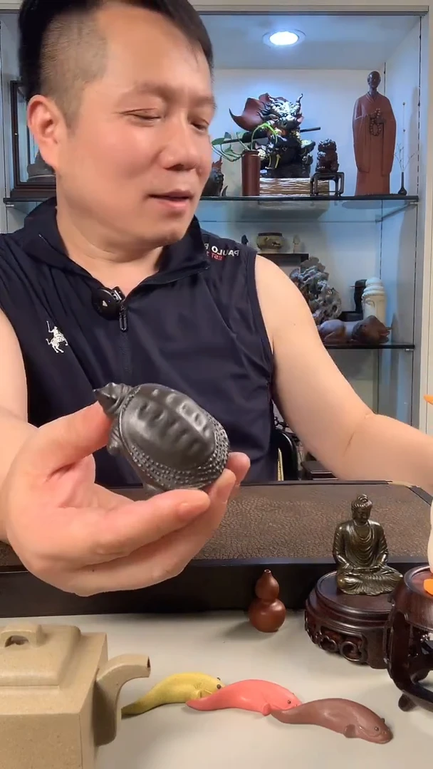 茶杯紫砂黑甲鱼宜陶