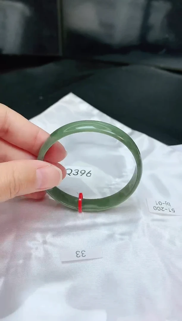 【闪购商品】翡翠手镯未镶嵌缅甸天然A货翡翠手镯