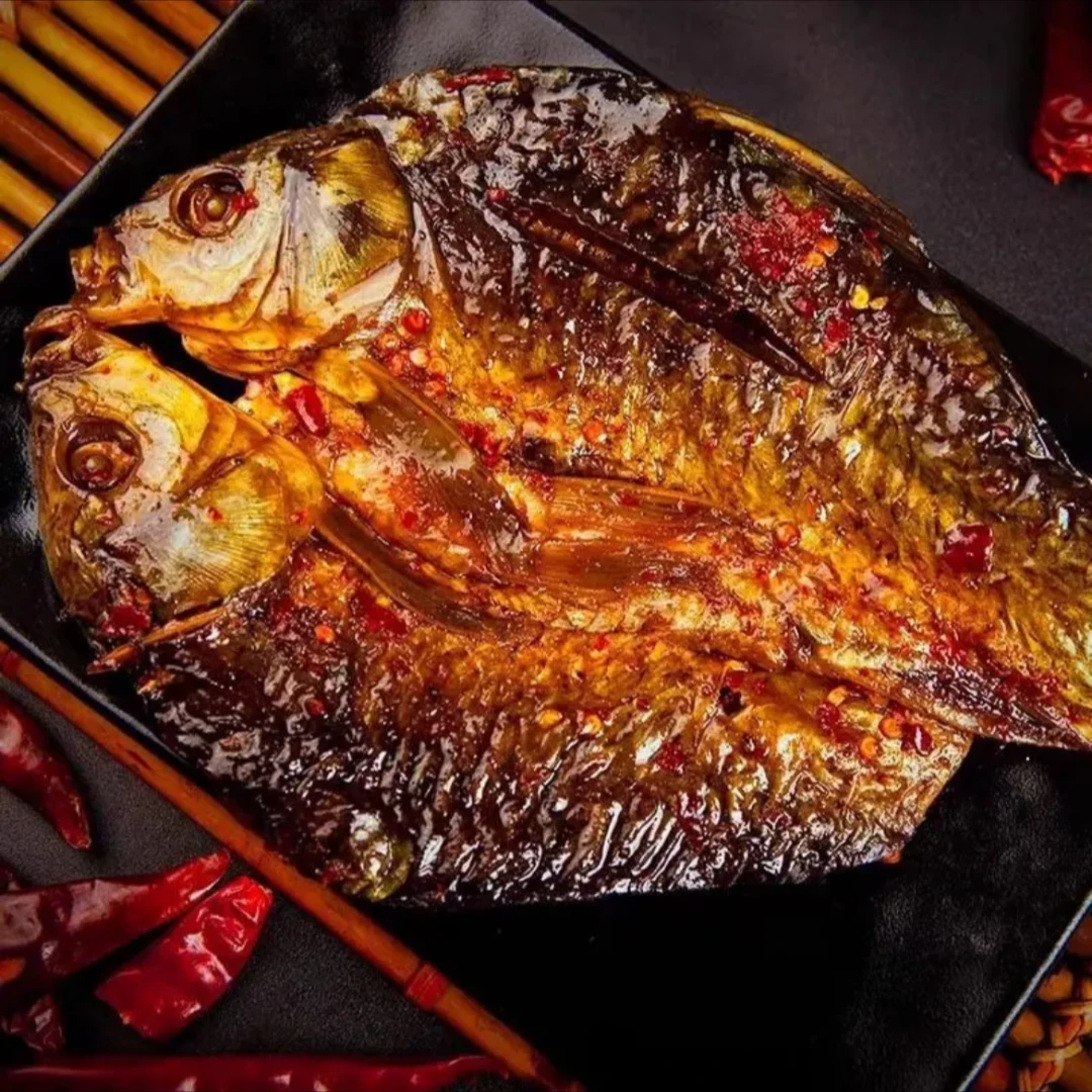 湖南特产手撕香辣酱板鱼鲜嫩美味即食特色小吃