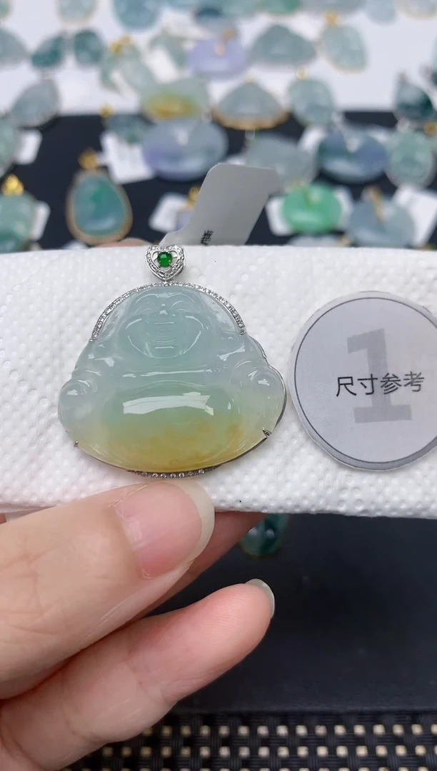 颈饰18K金镶嵌翡翠天然缅甸A货翡翠