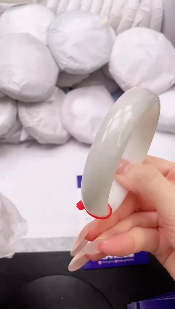 【闪购商品】和田玉手镯未镶嵌16K321-61