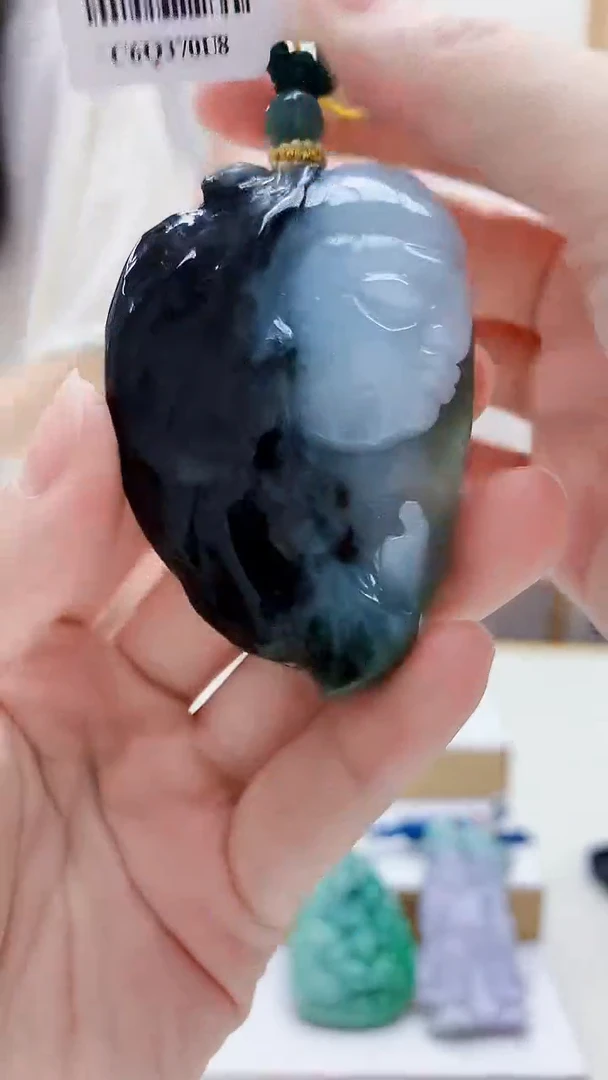 未镶嵌定制翡翠4812lr-毛货挂件61