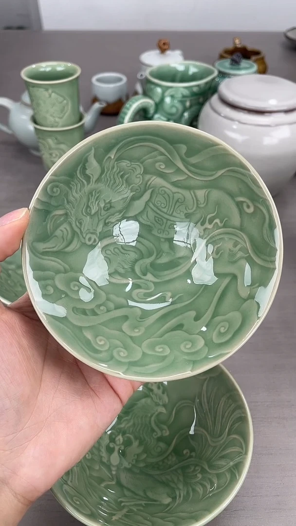 青瓷原产地仓储福利价猪
