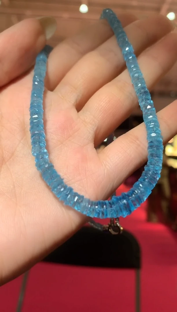 颈饰未镶嵌托帕石【宝石世家严选】