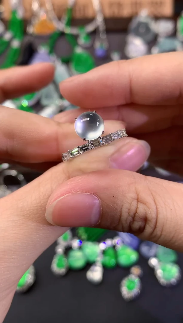 18K金镶嵌戒指翡翠C97|17800