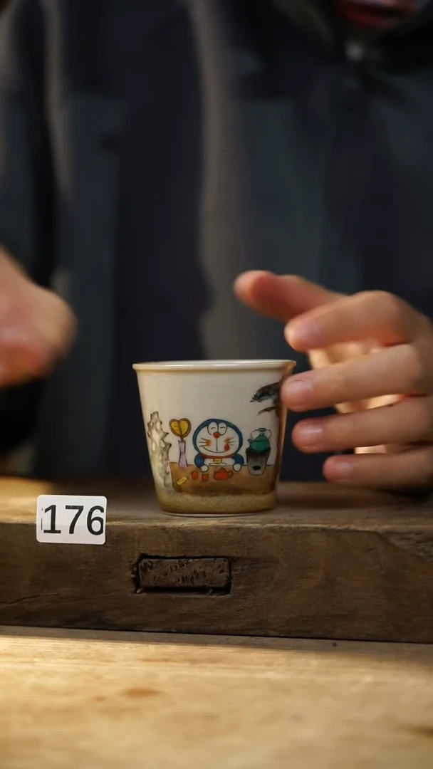 瓷片设计师手作！！！落单设计师系列！！！！手握杯