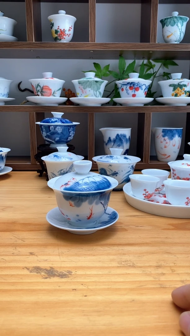 【闪购商品】手绘莲花三次元宝盖碗120cc