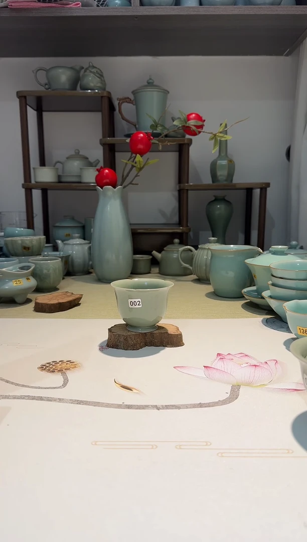 杯子002花神杯 豆绿釉一级精品 主人杯品茗杯*