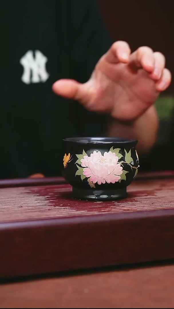 紫砂公道杯宜兴原矿紫砂   石磺厚底牡丹