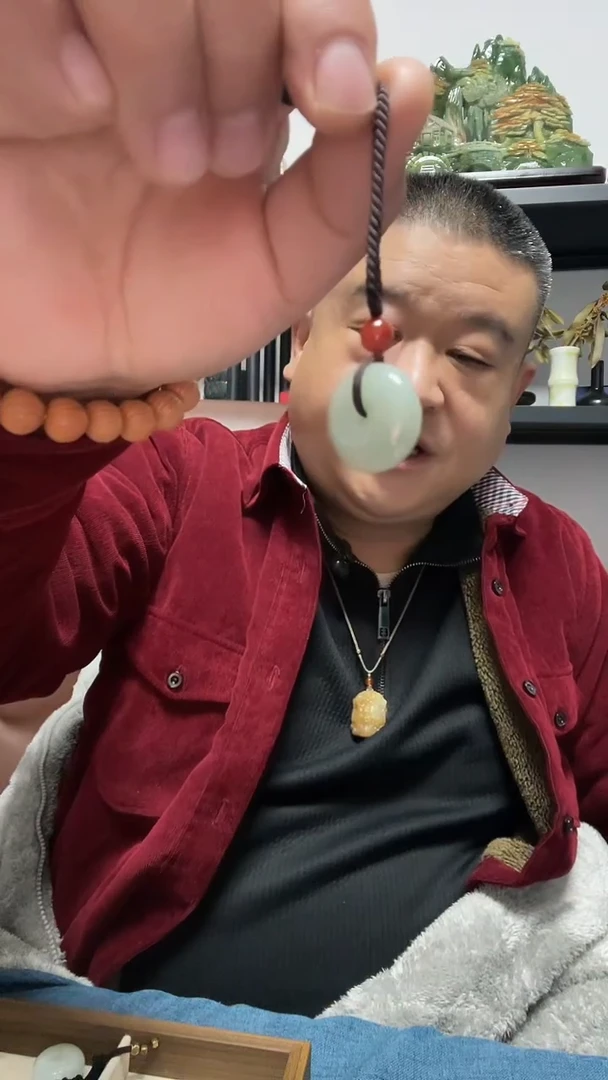 吊坠(赠链)未镶嵌和田玉平安扣吊坠