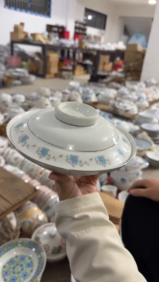 摆件小兰花合器20厘米有瑕请慎拍