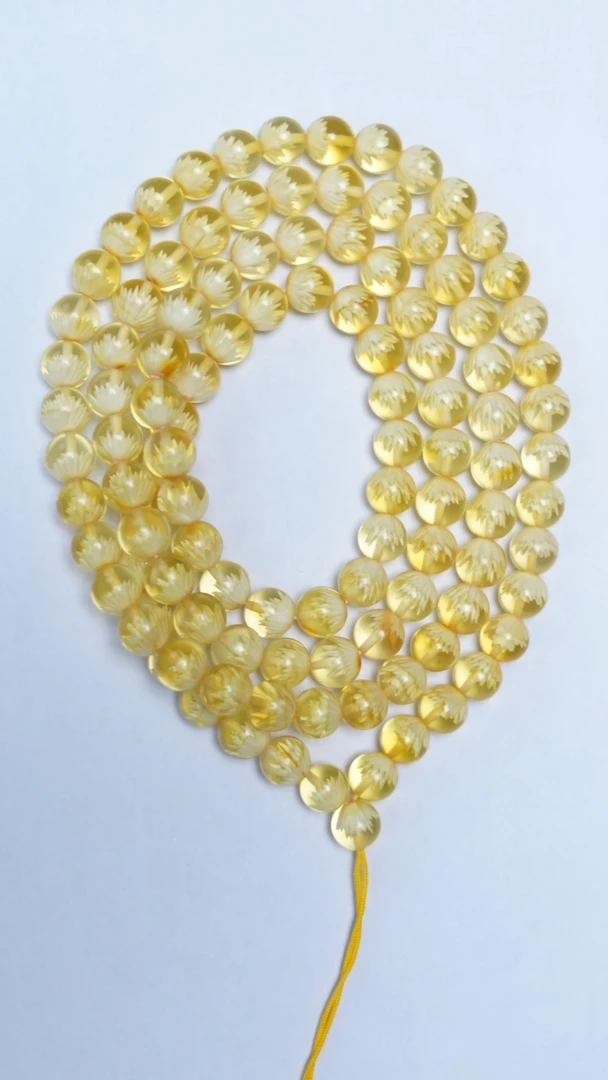 琥珀颈饰未镶嵌金珀阴雕项链