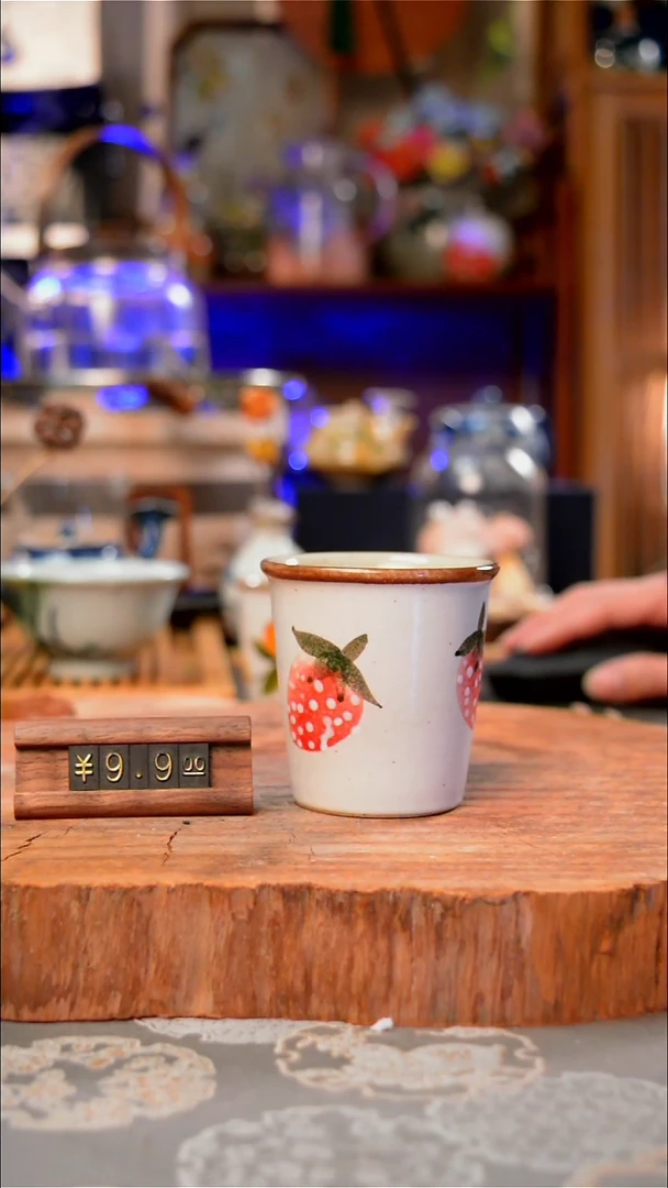 【闪购商品】杯子草莓手工手绘手工手绘