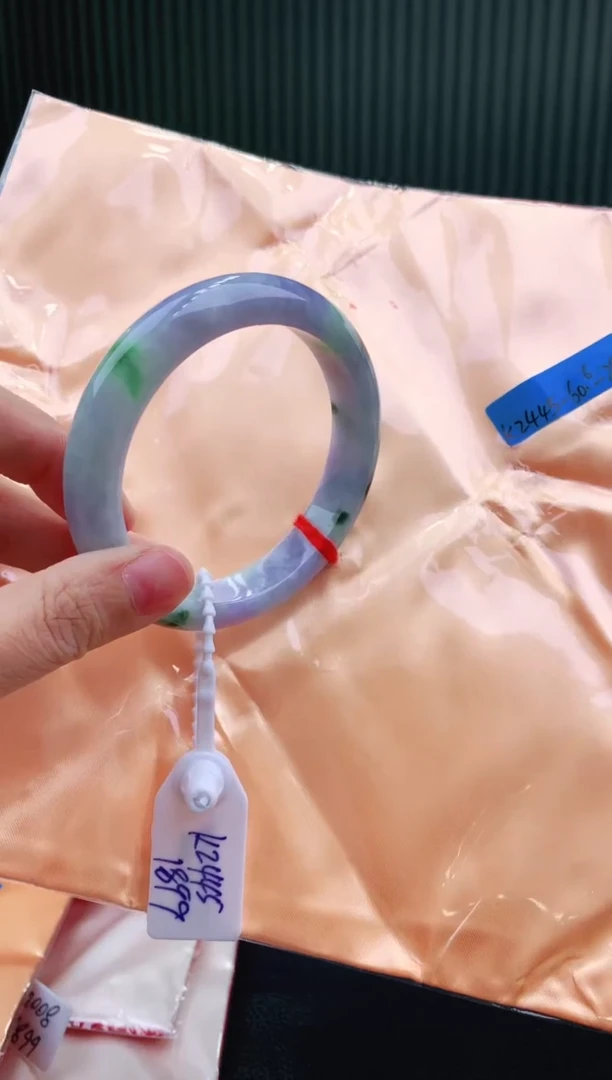 未镶嵌手镯翡翠60