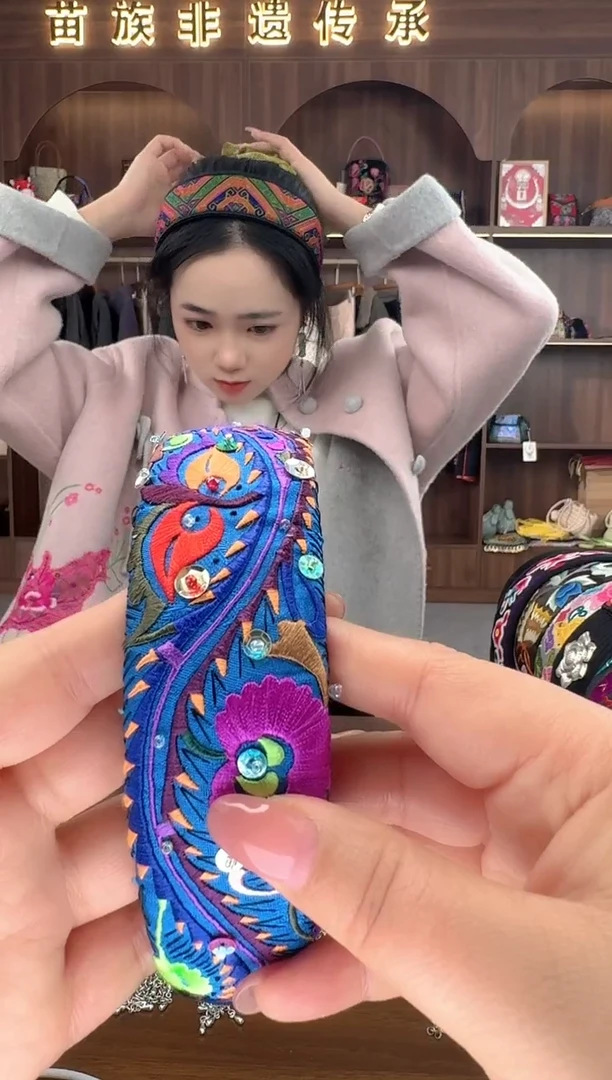 刺绣扶光苗绣传承L77