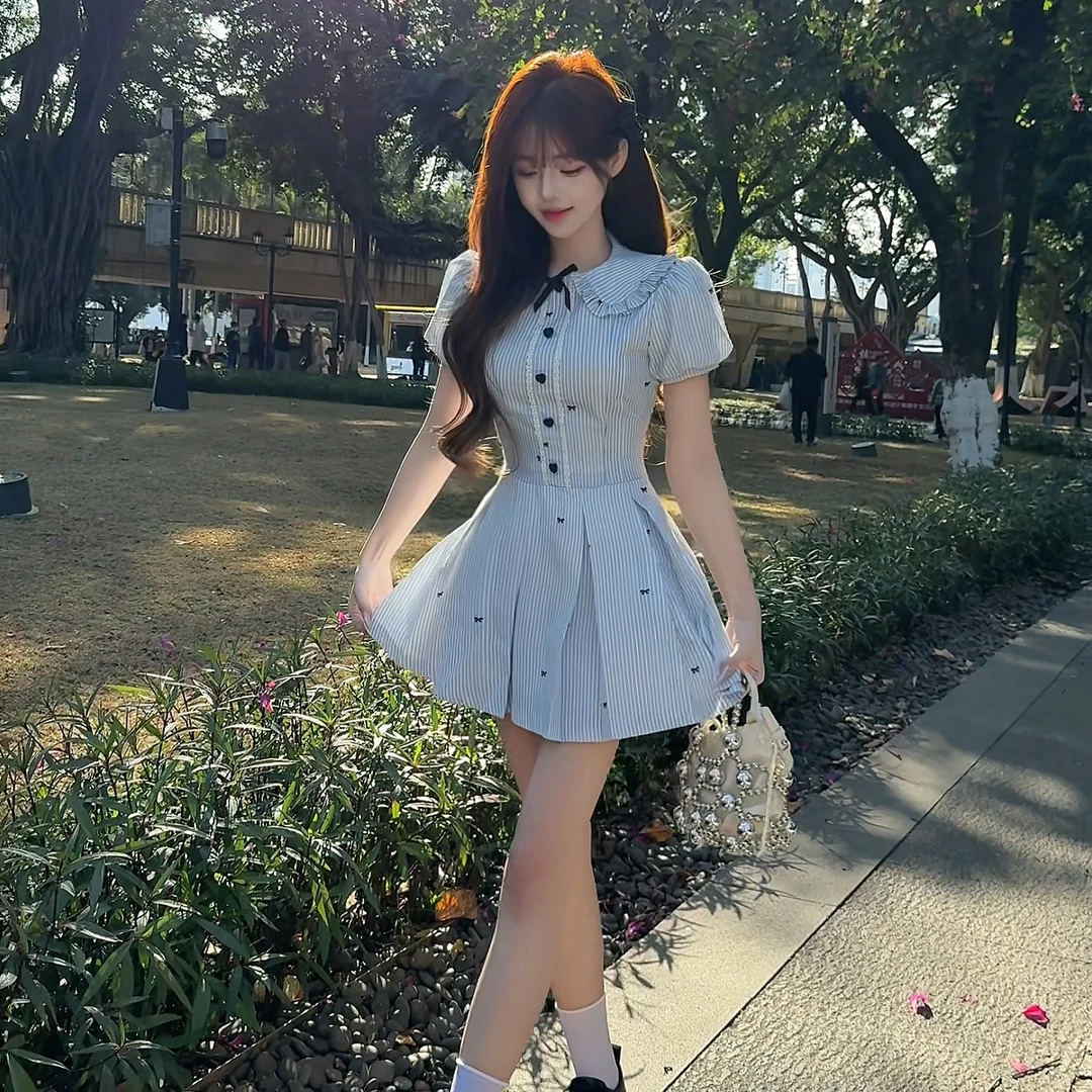 娃娃领条纹连衣裙女夏季法式甜美蓝色条纹衬衫收腰蝴蝶结短裙2506