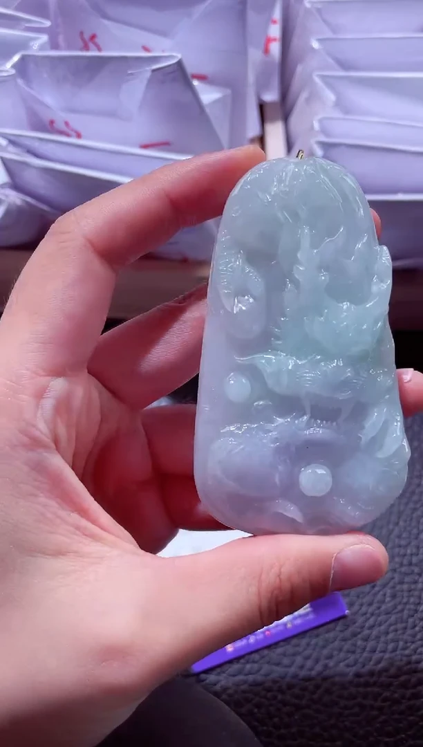颈饰未镶嵌翡翠00003844