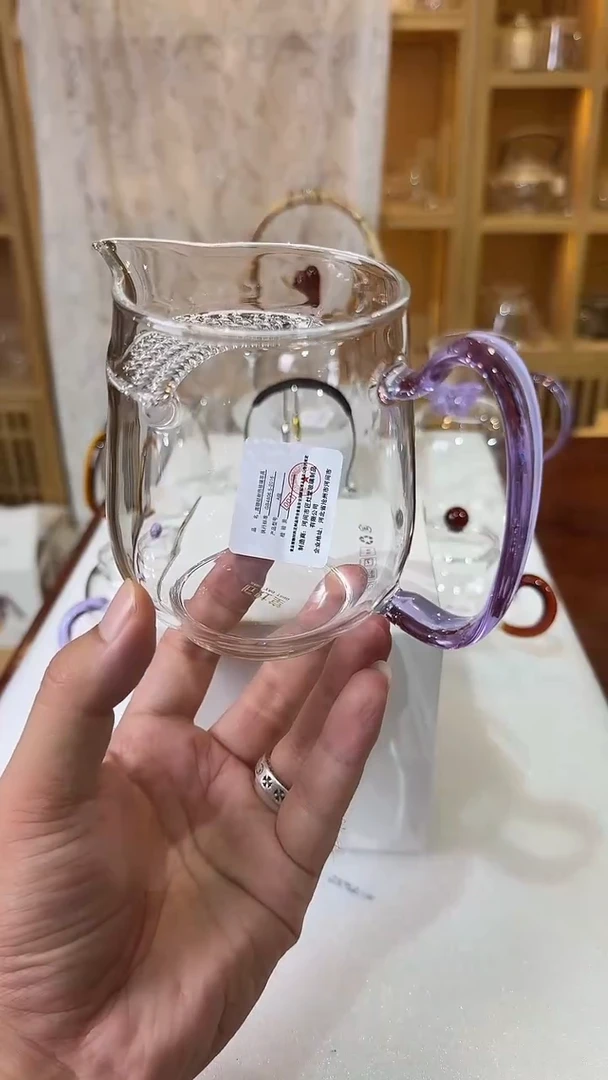 紫色丰然月牙。。。。。。。