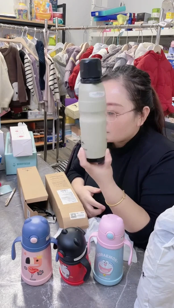 运动水杯灰 600ml