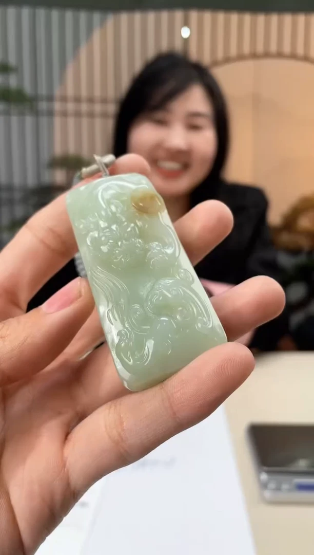 【闪购商品】定制和田玉和田玉（多样性拍一发一带证）180135